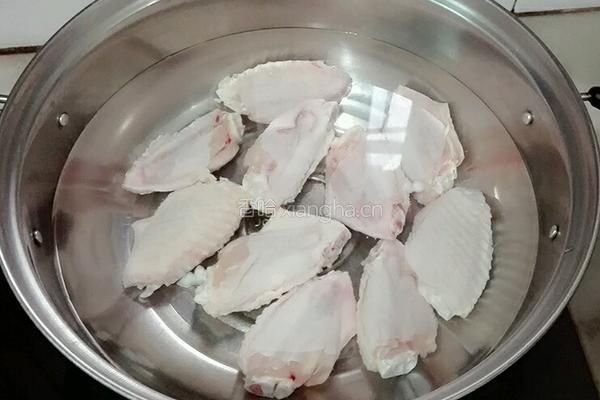 可乐鸡翅膀的做法图解2