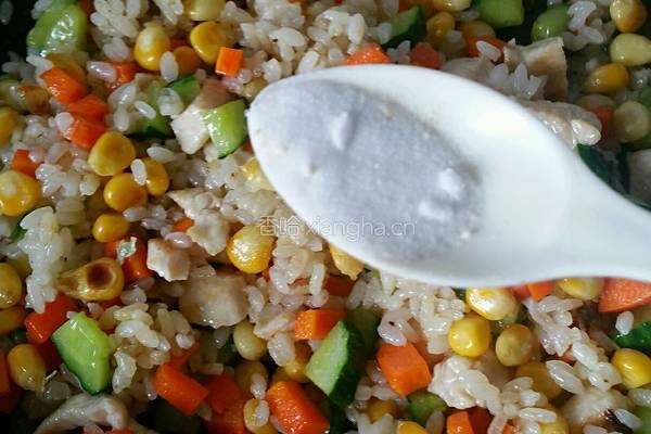 菠萝玉米鸡丁炒饭的做法图解11