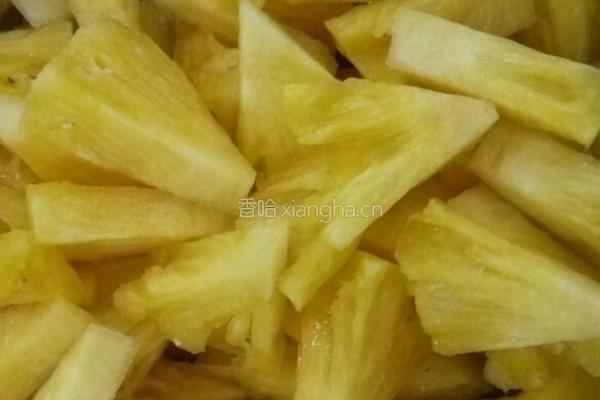 自制菠萝罐头的做法图解2