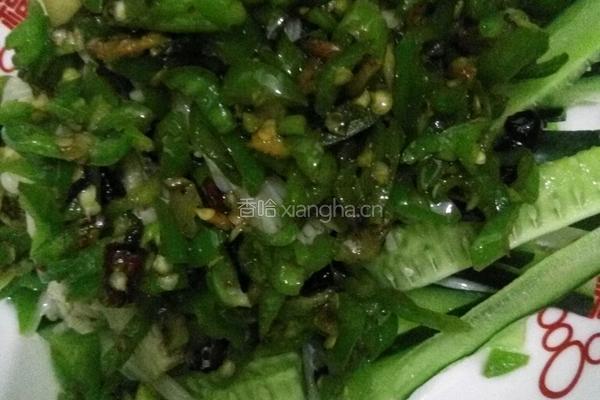 凉拌黄瓜金针菇的做法图解6