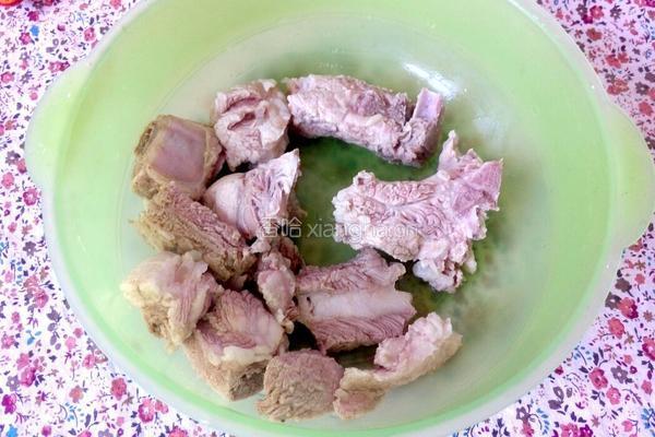 红烧排骨土豆的做法图解4