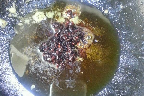 五花肉豆豉炒青椒的做法图解3