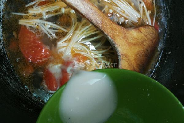 西红柿酸辣汤的做法图解4