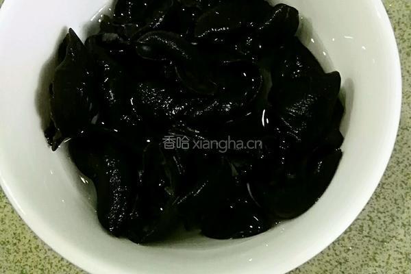 家常酸辣汤的做法图解1