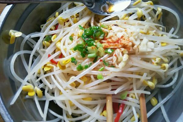 凉拌豆芽的做法图解10
