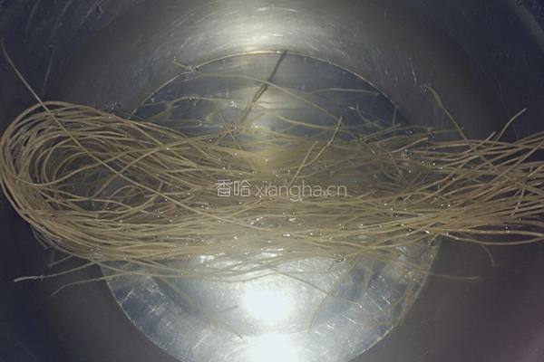重庆酸辣粉的做法图解1