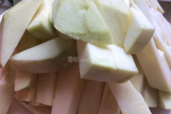 家常土豆炖茄子的做法图解1