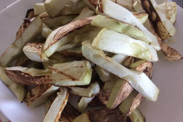 家常土豆炖茄子的做法图解5