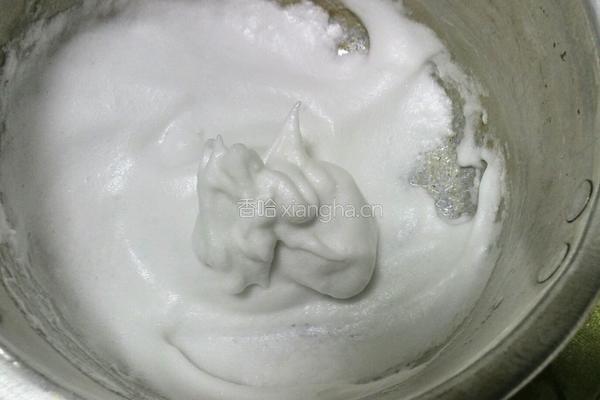 巧克力蛋糕卷的做法图解4
