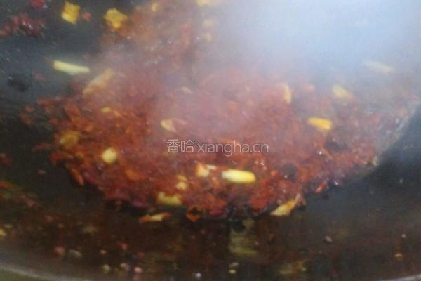 红烧鲤鱼的做法图解11