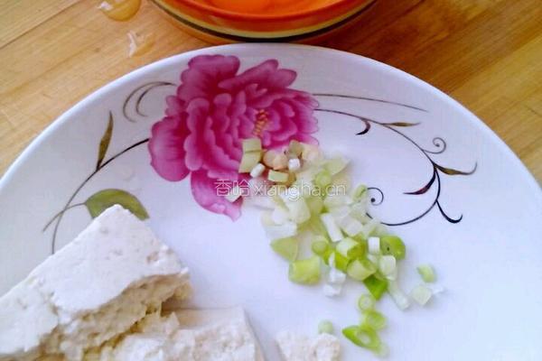 鸡刨豆腐的做法图解1