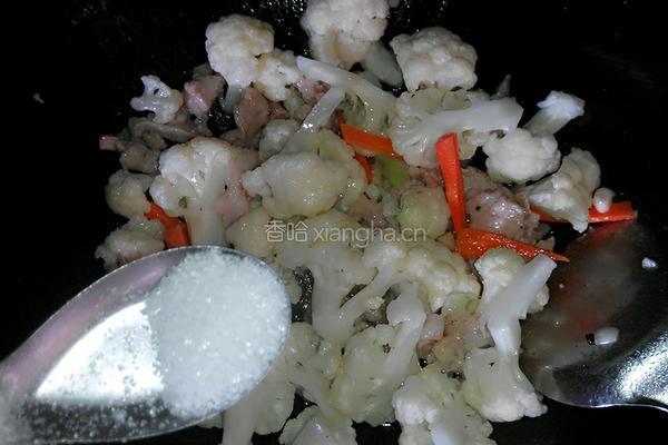 素炒菜花的做法图解7