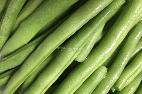 素炒刀豆的做法图解1