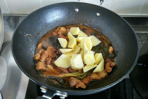 土豆海带烧肉的做法图解9