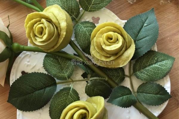 绿玫瑰花卷的做法图解20