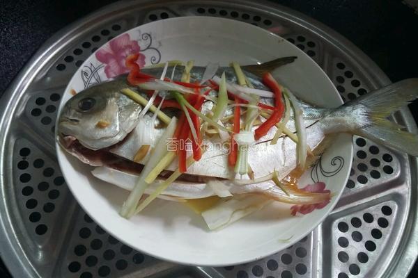 清蒸金鲳鱼的做法图解6