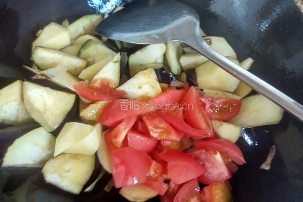 土豆烧茄子的做法图解8