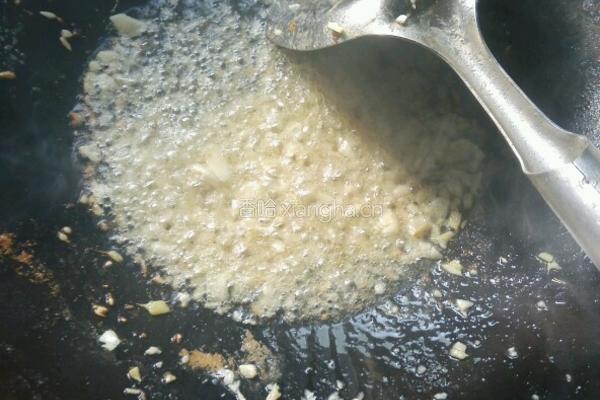 鸡胗辣炒酸豆角的做法图解3