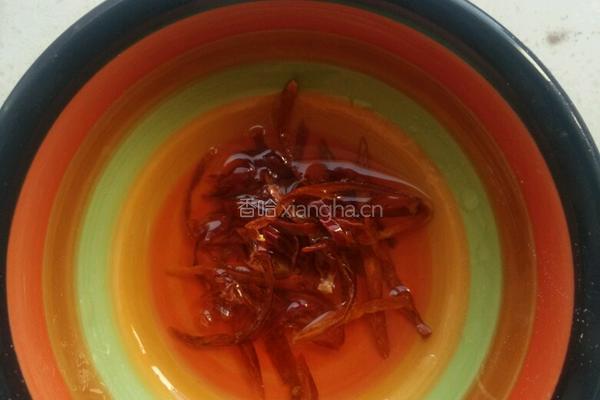 蒜苗拌金针菇的做法图解6
