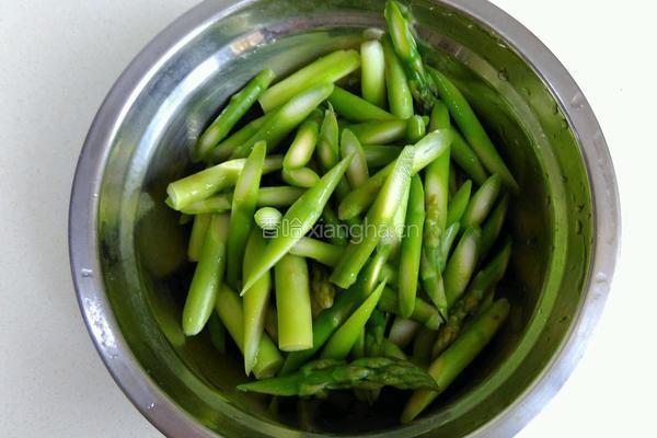 清炒芦笋肉丝的做法图解4