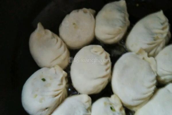 韭菜鸡蛋陷饼的做法图解8