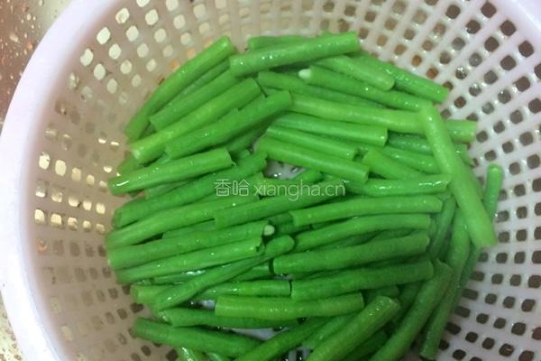 长豆烧茄子的做法图解5