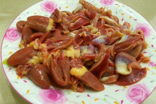 酸豆角炒鸡杂的做法图解2