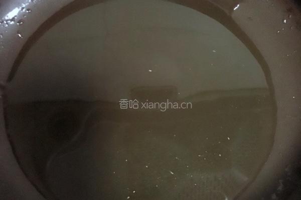 平底锅鸡蛋卷的做法图解7
