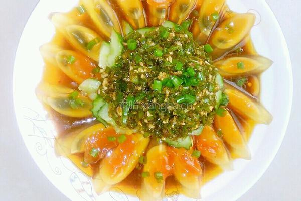 青椒黄瓜拌皮蛋的做法图解4
