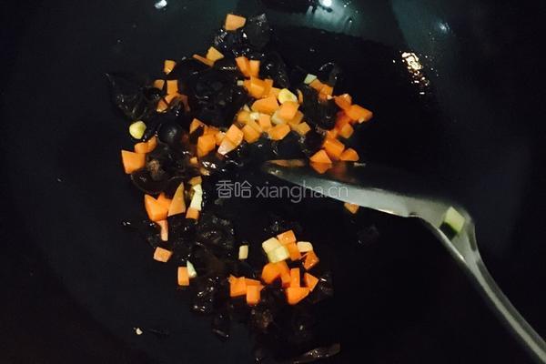 腊味什锦炒饭的做法图解7