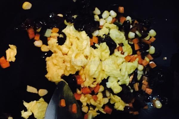 腊味什锦炒饭的做法图解8