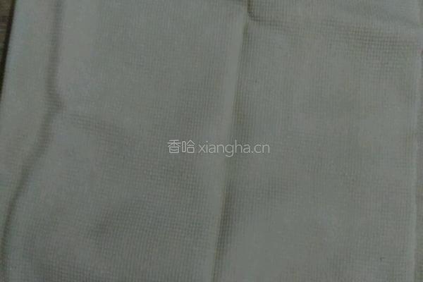 葱油豆腐皮的做法图解1