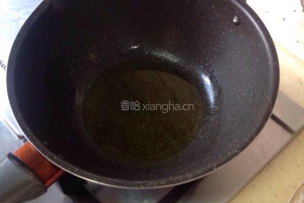 芹菜炒木耳的做法图解5