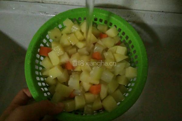 什锦土豆沙拉的做法图解4