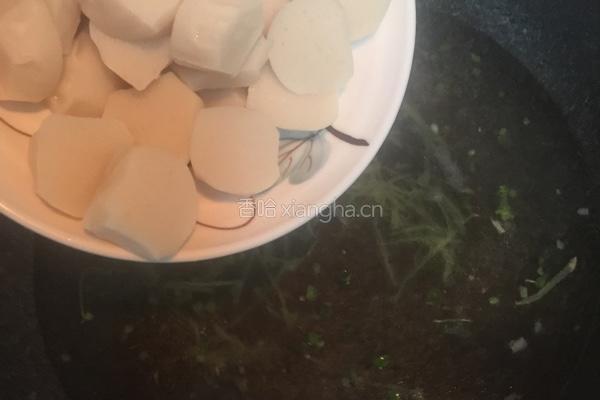 青菜豆腐鱼丸汤的做法图解6