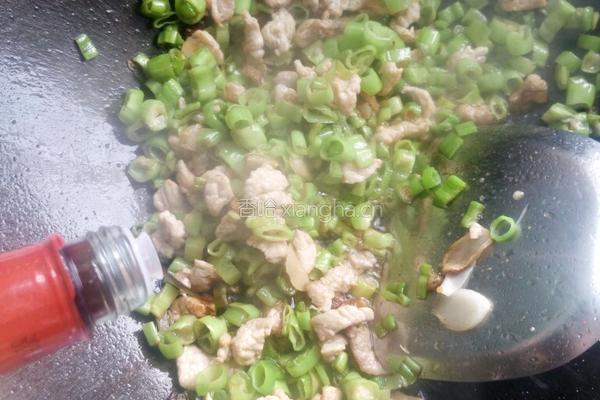 菜根炒肉的做法图解6