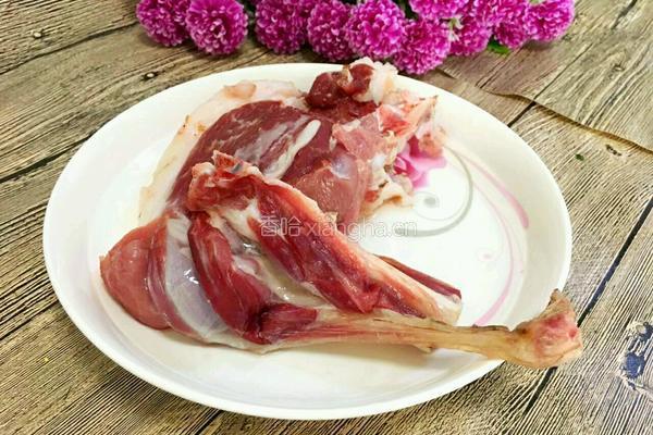 羊肉炒面的做法图解1