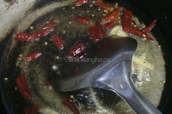白菜炒粉丝的做法图解2
