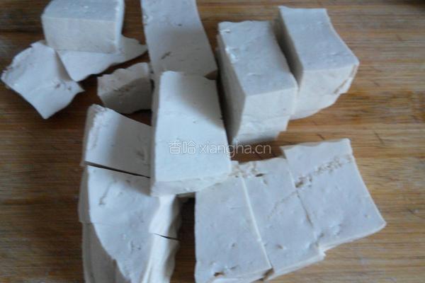丝瓜炒豆腐的做法图解2