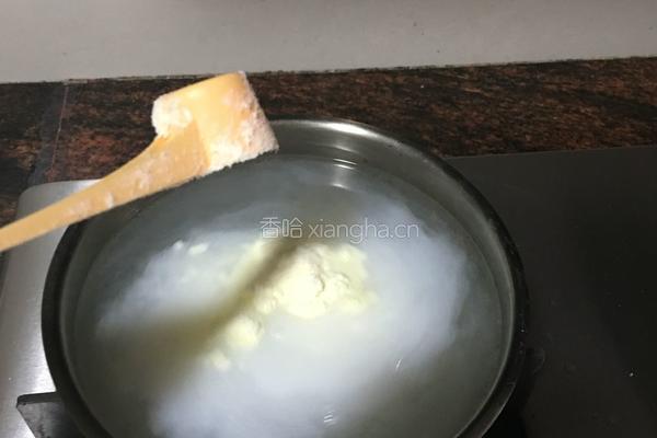 麦片牛奶布丁的做法图解3