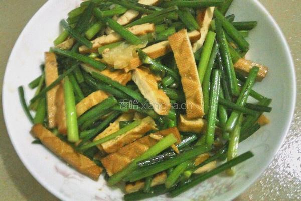 韭菜苔炒香干的做法图解5
