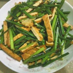 韭菜苔炒香干的做法[图]
