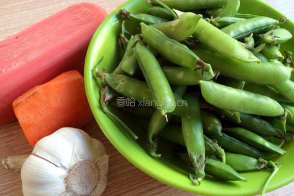 清炒豌豆尖的做法图解1