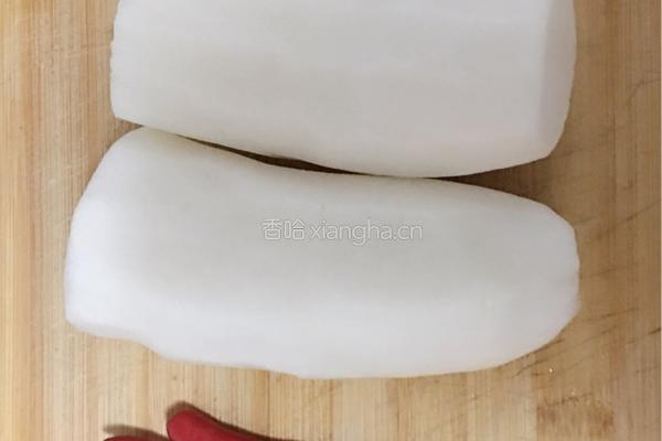 腌萝卜条的做法图解1