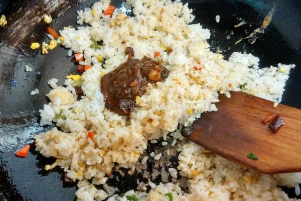 豆瓣酱蛋炒饭的做法图解5