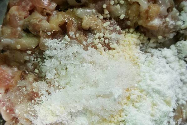 肉酿豆腐的做法图解2