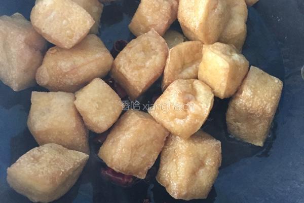 丝瓜烧豆腐泡的做法图解4