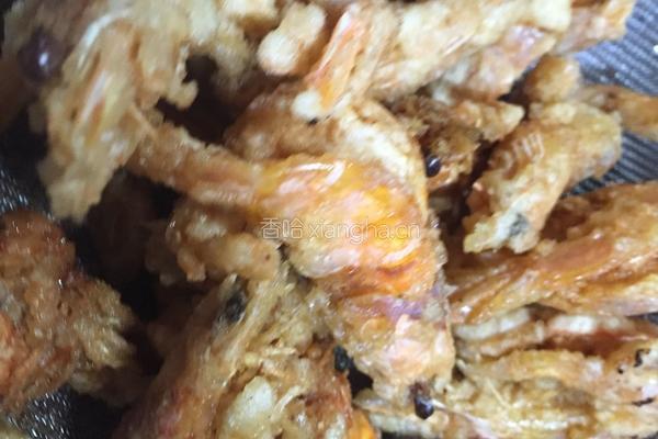香酥蛋黄虾的做法图解4