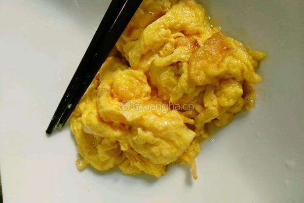 莴笋蒜苔炒鸡蛋的做法图解5
