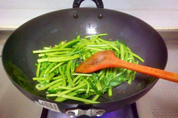 清炒茼蒿的做法图解6